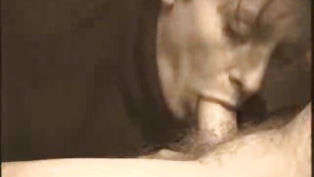 Краще порно : Безліч porno hd ru спраглих вінтажного члена німфоманок демонструють свої навички еблі Фільми для дорослих