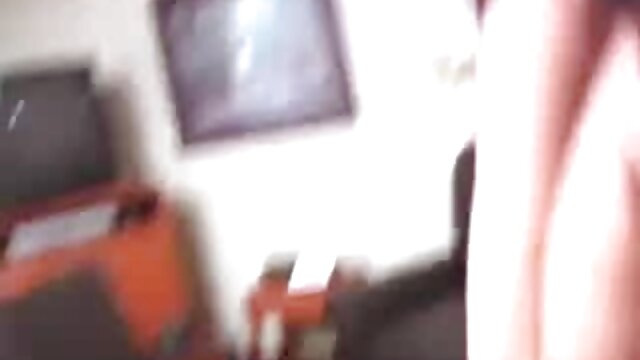 Краще порно : Хлопець обмінює своє паркувальне місце порноканали на Мінет від Ешлі Оріон Фільми для дорослих